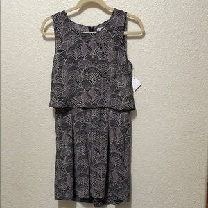 Halogen Women's Black And White Dress/ Skort. NWT. Size S.